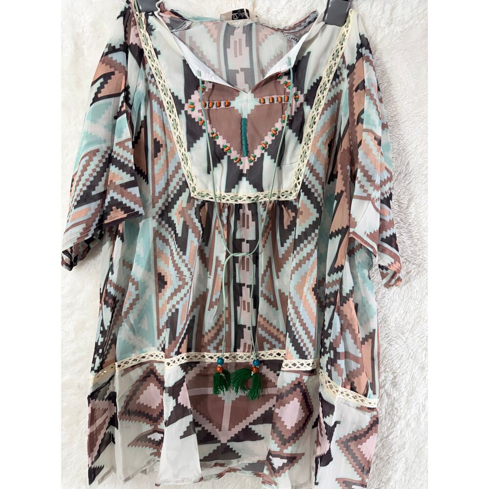 Delila 100 Polyester Boho Aztec-print Flowy tunic Sheer lightweight Size Sm NWT